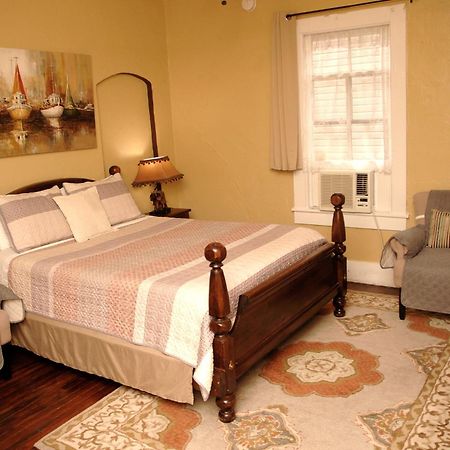Charming Historic Downtown Apartment St. Augustine Exterior photo